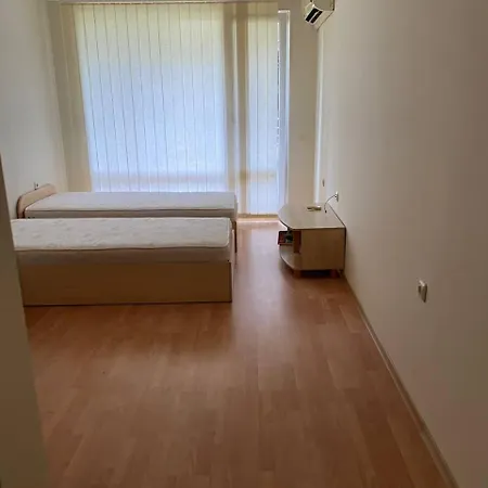 Apartamento Near The Center *