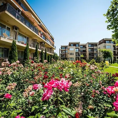 Near The Center Apartamento Sunny Beach