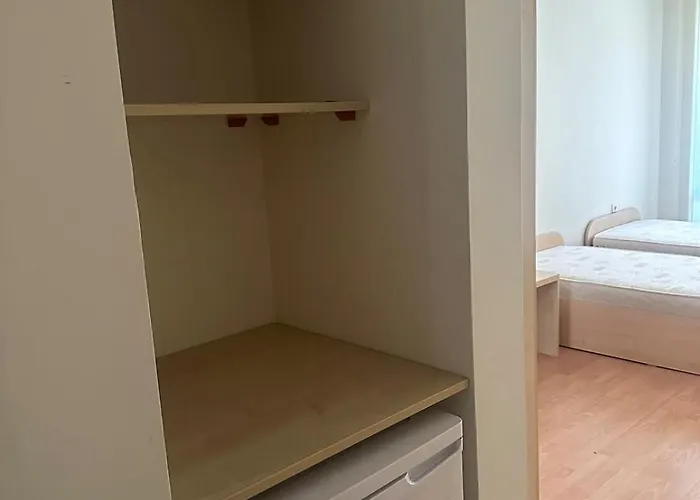 Near The Center * サニービーチ